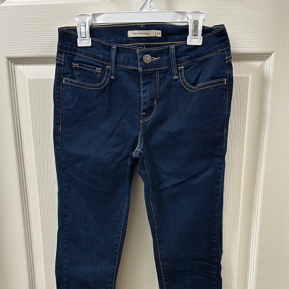 Levi’s Women’s Dark Blue Jeans